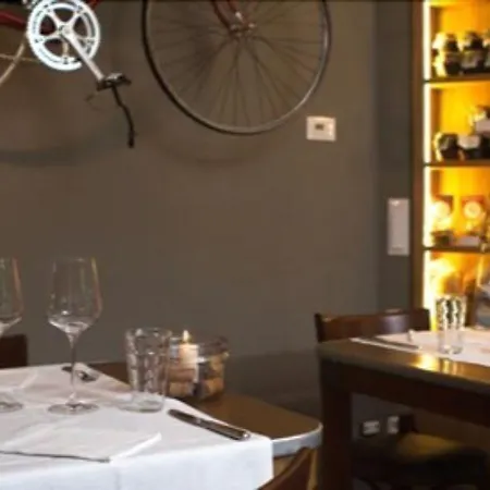 阿贝塔伊雅酒店 3*