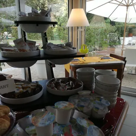 阿贝塔伊雅酒店 莱万托